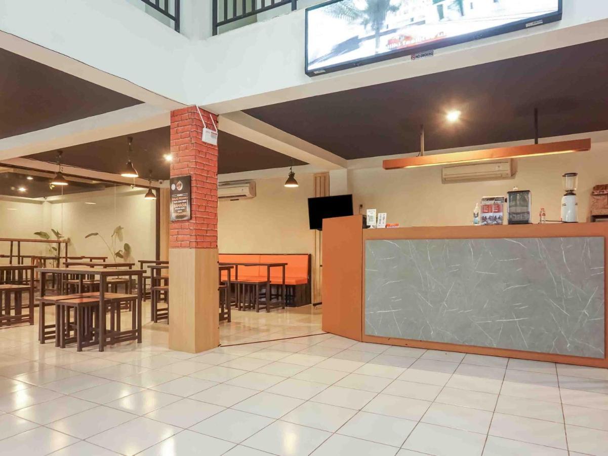 Hotel Capital O 91226 M'kostel Syariah 3*
