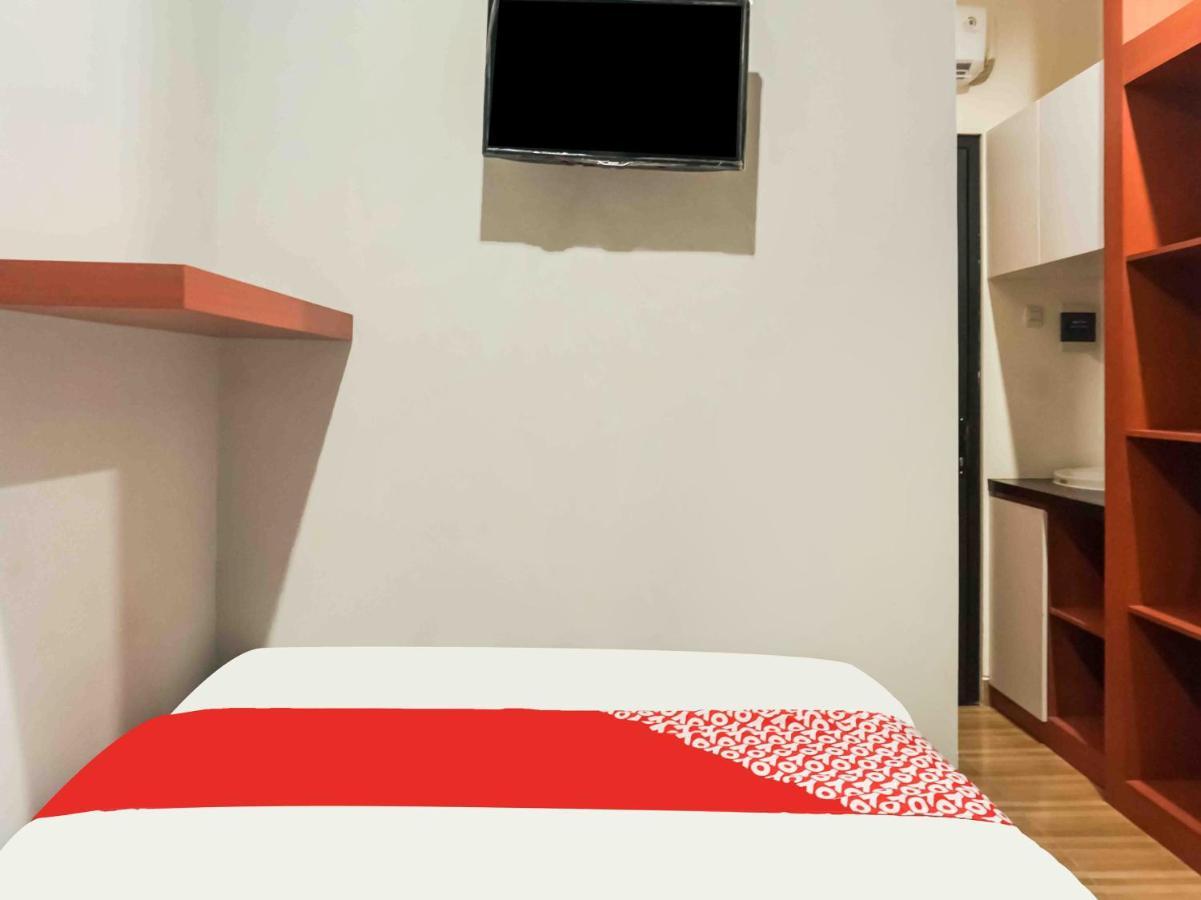 Hotel Capital O 91226 M'kostel Syariah